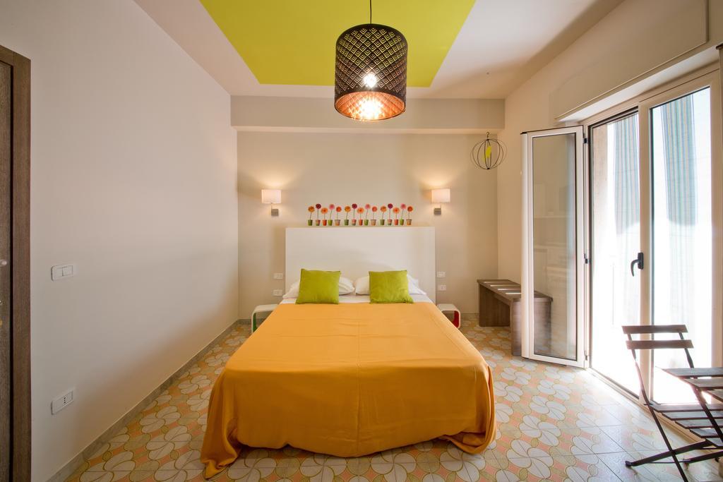 B&B Il Quadrato Marina di Schiavonea Bagian luar foto